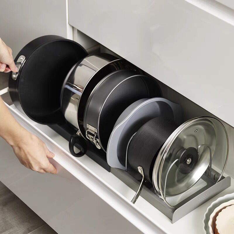 Expandable Kitchen Storage Rack